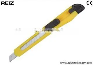 Retractable Razor Knife