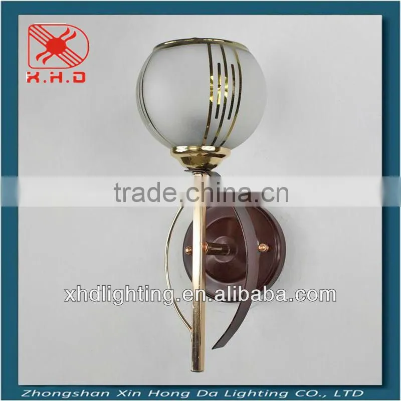 Decorative wall lamp for indoor