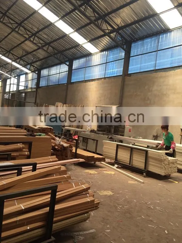 Red oak handrail round handrail bracket