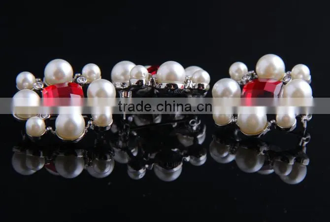 2015 New wholesale crystal joint pearl lapel pin