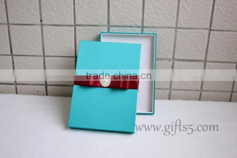 Decorative Blue Wedding Invitation Card box