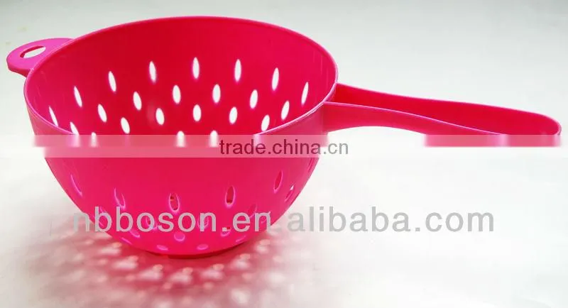 plastic skimmer with handle