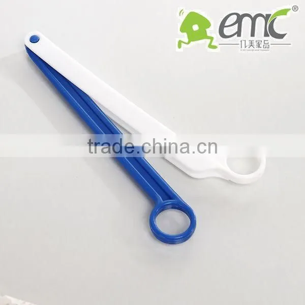 Practical scissor shape plastic bag clip