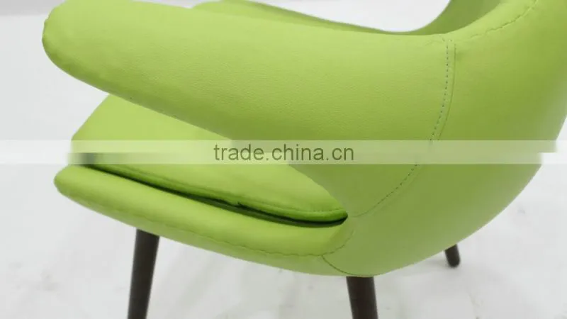 replica relaxing fiberglass material fabric grace elegant Bo Strange Frost Chair with wooden legs