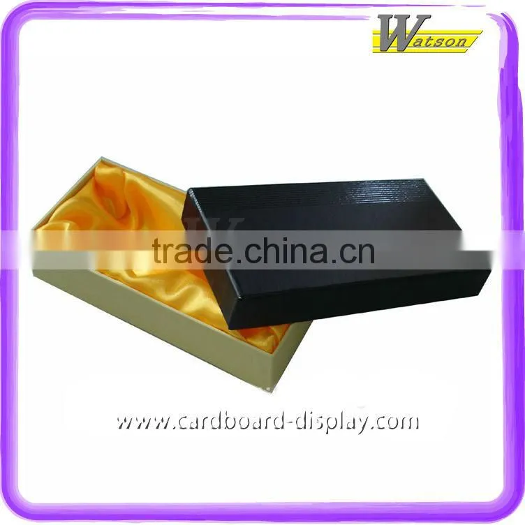 Custom Made Paperboard Gift Box with Pure silk Inside