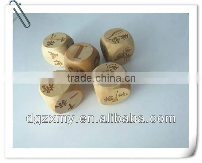 Different sizes custom wooden dice