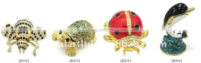 metal crystal heart jewelry box with magnet closure,good quality and various designs,passed SGS factory audit