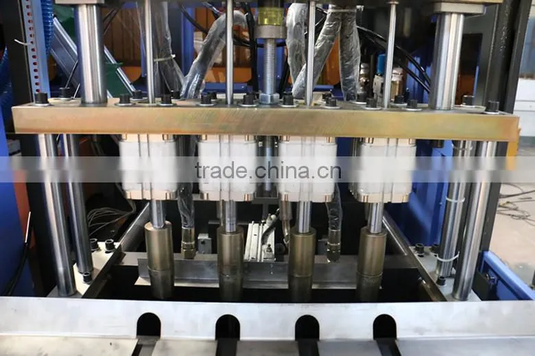 semi-auto 4 cavities PET bottle blowing machine YC-2L-4