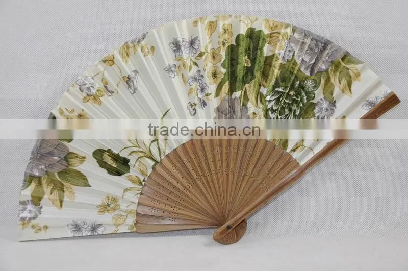 OEM hot-selling flower bamboo hand fan