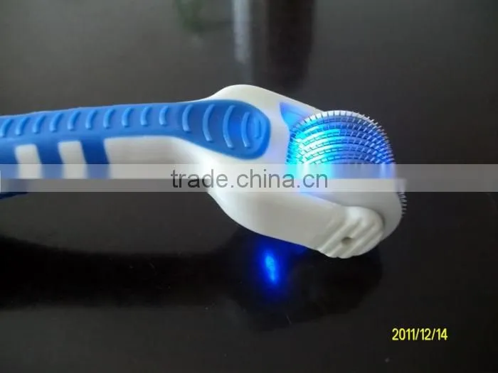 Skincare,beauty vibarting derma roller power line LED Light Microneedle Derma Roller