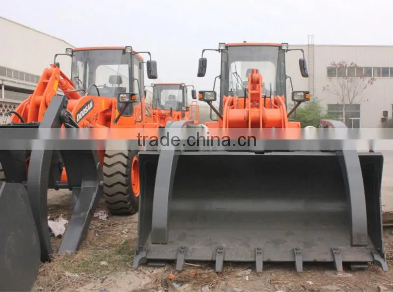 brand new HCN BM06 wheel loader tractor log grapple