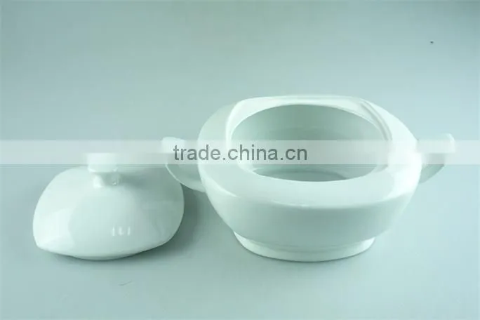 White ceramic porcelain soup tureen large tureen with lid & handles, square soup tureen pot