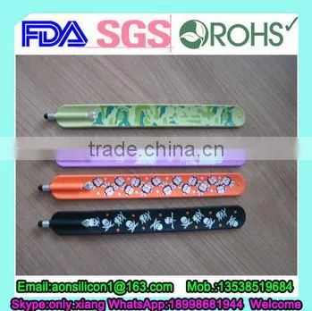 silicone hand bag phone case with metal chain