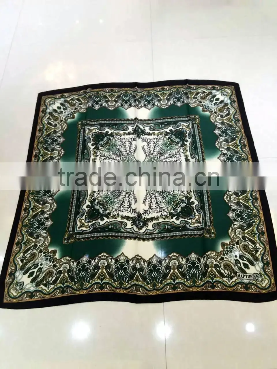 Popular silk muslim square scarf (Very beautiful,not slide)