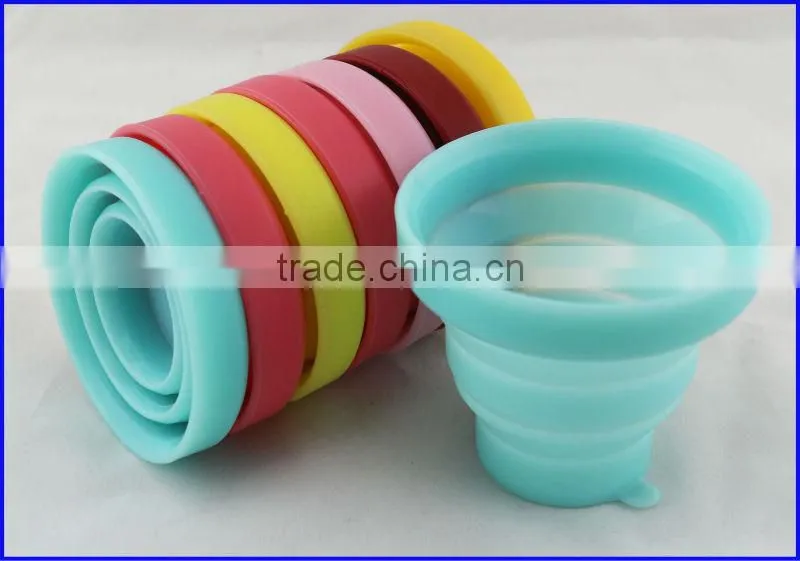 Durable Soft and Flexible Candy Color Collapsible Silicone Wholesale Travel Mugs