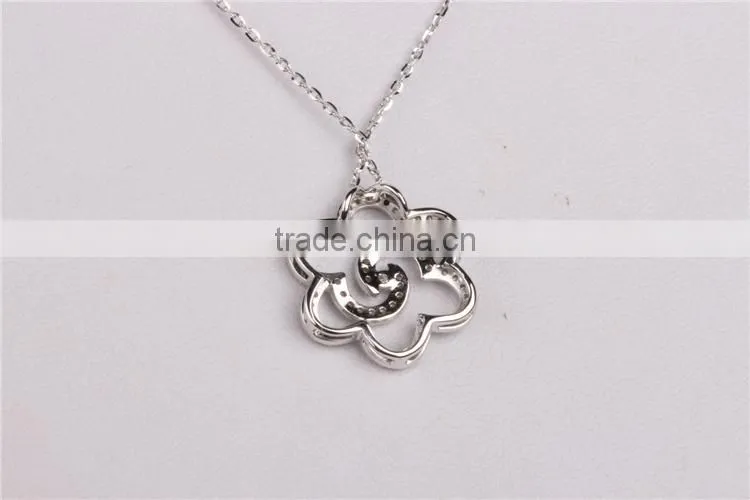 fashion design modern pendant flower shape 925 silver pedant alphabet pendant with zircon