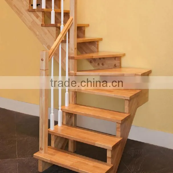 36" Triangle shape oak stair tareds