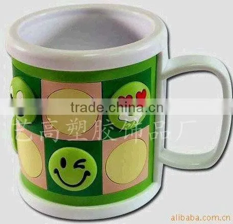 Directly supplier hot-selling plastic mug cup with soft pvc grip