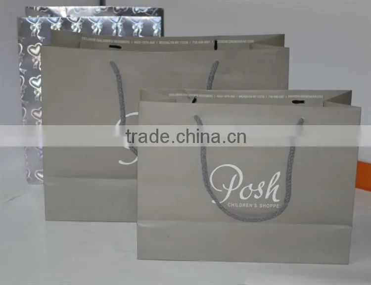 Custom tote bags with printed logo