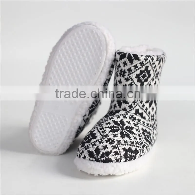 Women knit boots for indoor