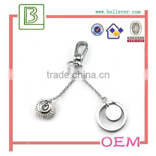 personalized metal keychain with round charm tag