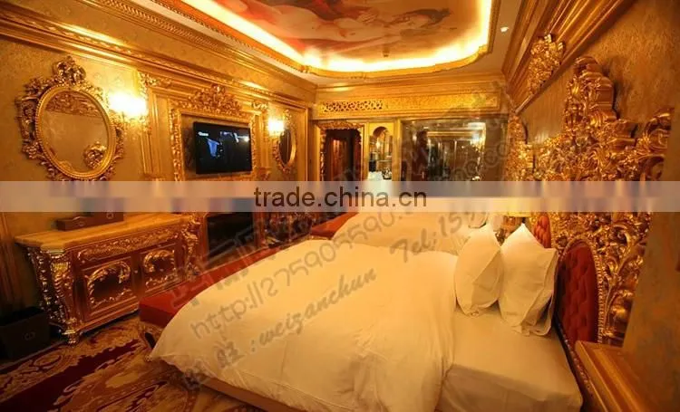 PU lamp panel European chandeliers carved flat bottom disc TV backdrop mural brick carvings Wholesale decorative plates
