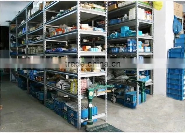 Sinotruck fuel tank truck capacity fuel tank truck gasoline oil transportation truck for sale