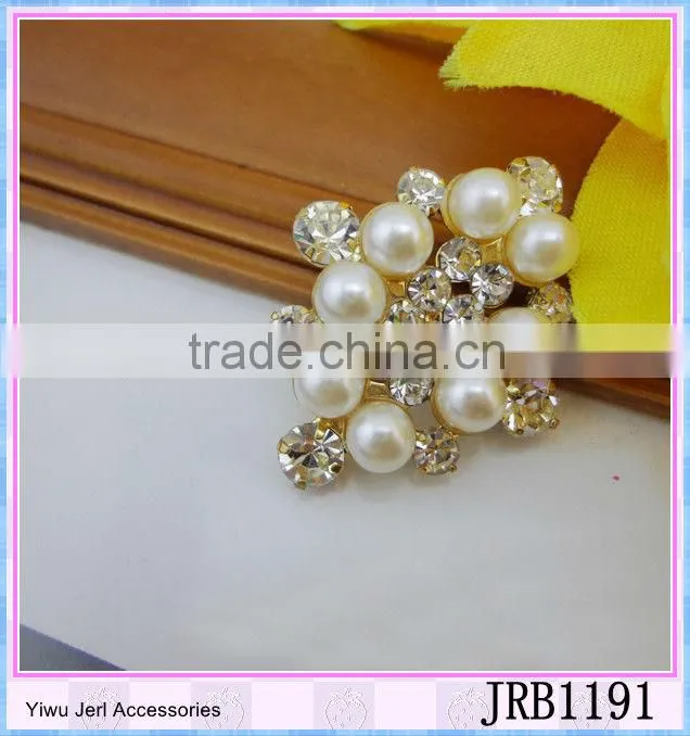 Rhombic Decoration Accessory Rhinestone Button with Plastic Pearl for Wedding and Party with Quick Delivery