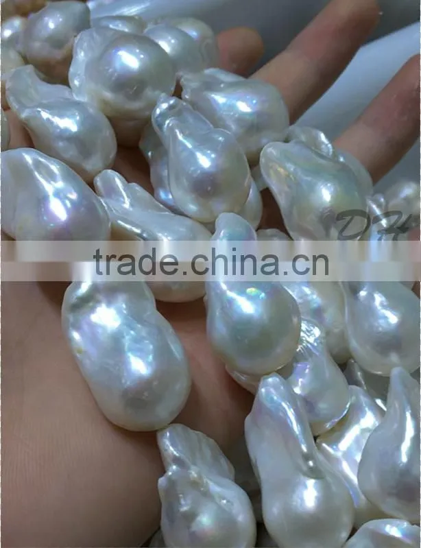 Wholesale 14-15mm AAA white nucleated shape loose baroque pearls