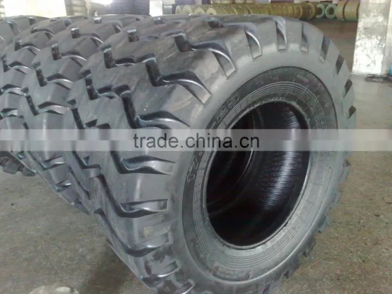INDUSTRIAL TYRE 700-12