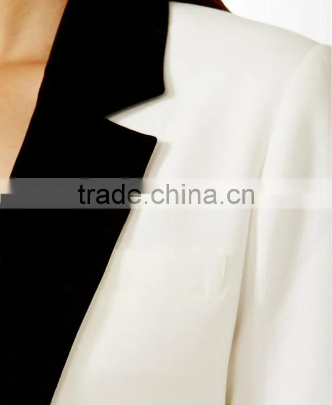 Essential Contrast Lapel Blazer