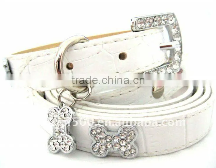 Dog collars and leashes