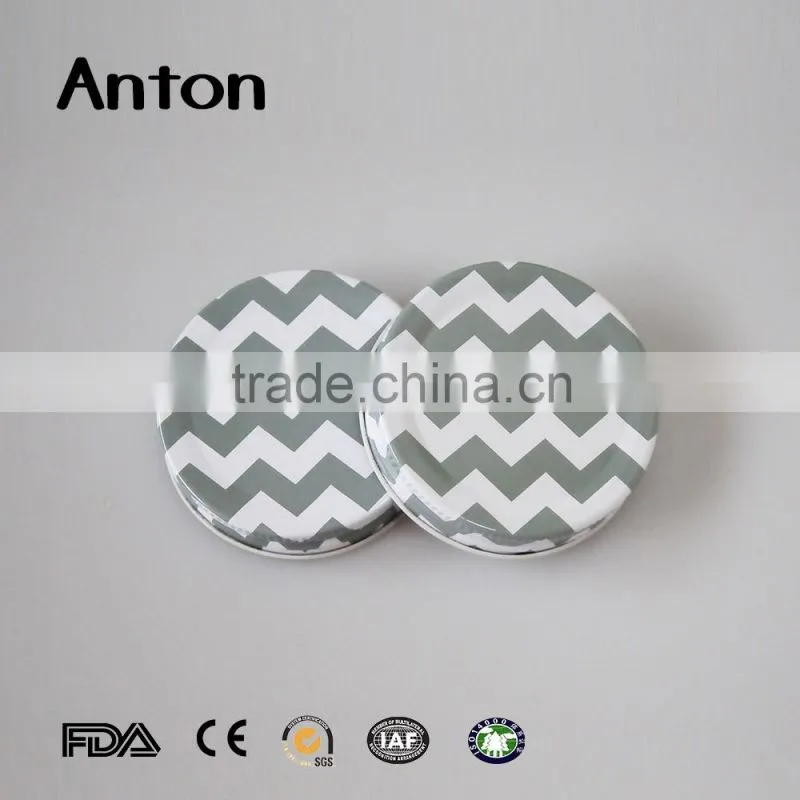Opener screw caps bottle