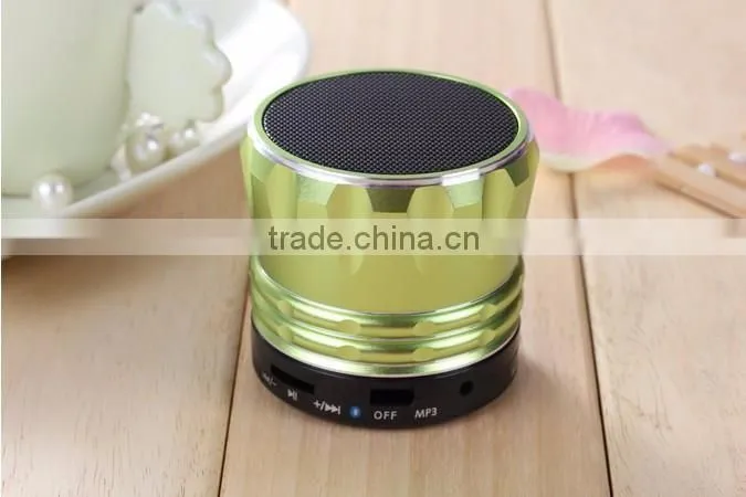 Factory Wholesale Price S12 Portable Wireless Mini Bluetooth Speaker