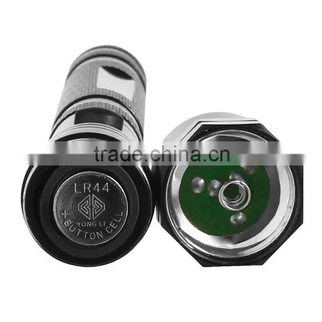 Magnet Clip Pick up tool Retractable LED Flashlight