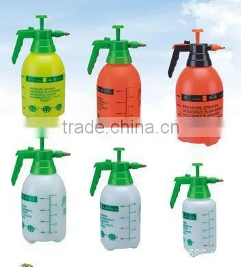 1L White and Green Hand-holding High Pressure Manual Watering Sprayer