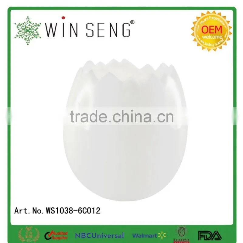 White Ceramic Rabbit design decorative ashtray