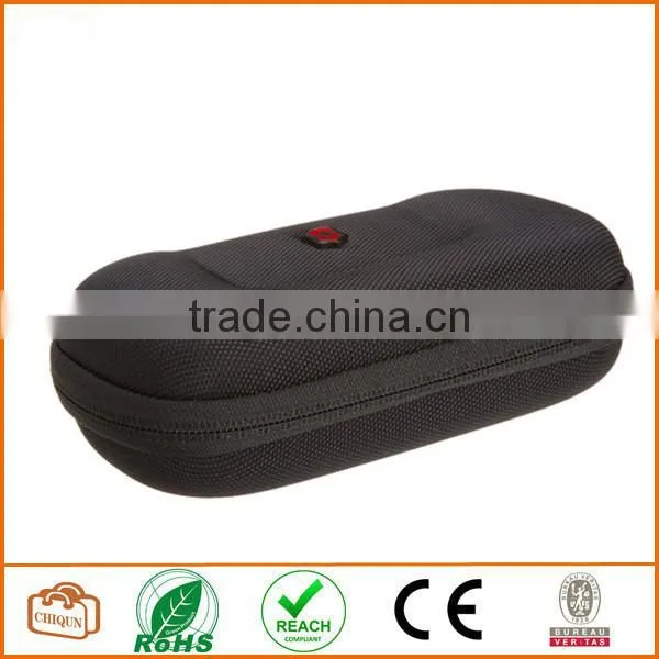 SUNGLASSES CASE