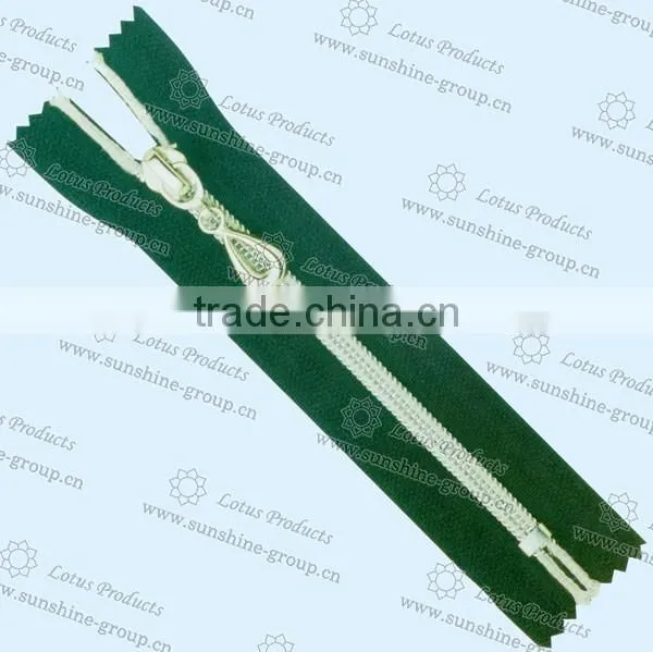 Wholesale High Quality 8# Custom Metal Zipper for Cloth 003