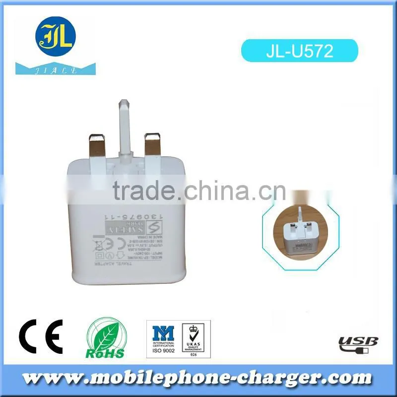 Mobile phone charger multi-port travel usb charger OEM adapter made in China