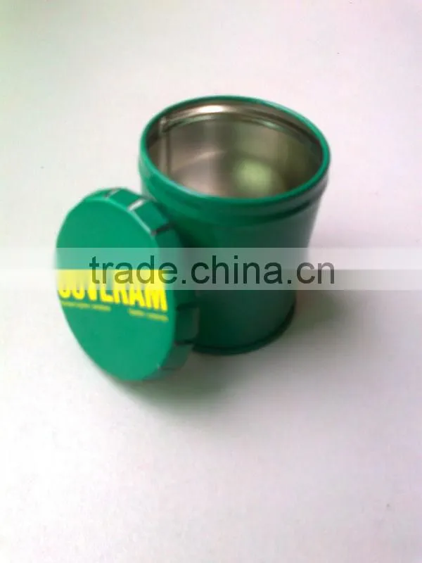 click clack small candy or medicine tin cans