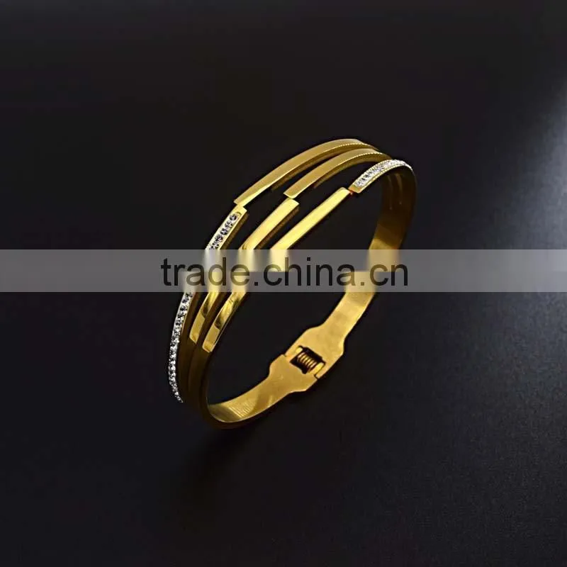 new products 2016 specail design Gold Color Luxury Bracelet for women