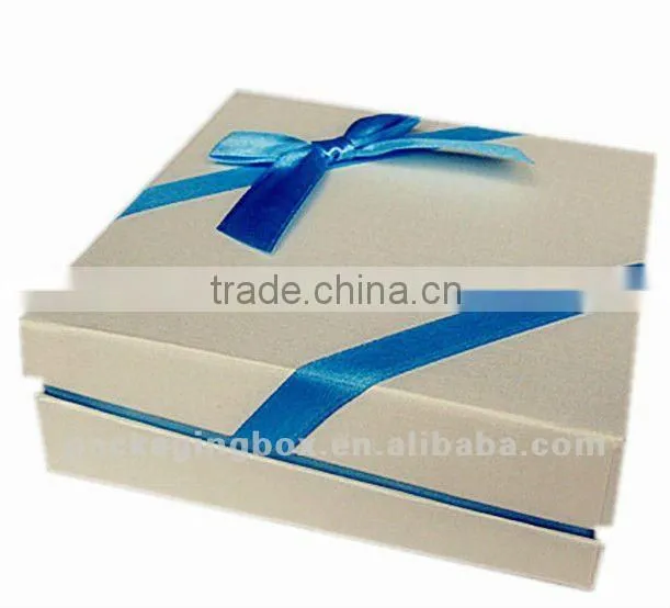 custom gift box packaging china
