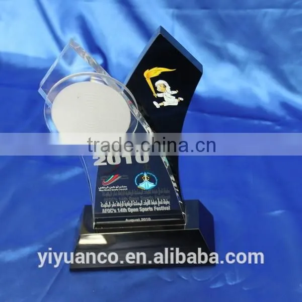 Top Quality Fast Custom Acrylic Trophy Factory