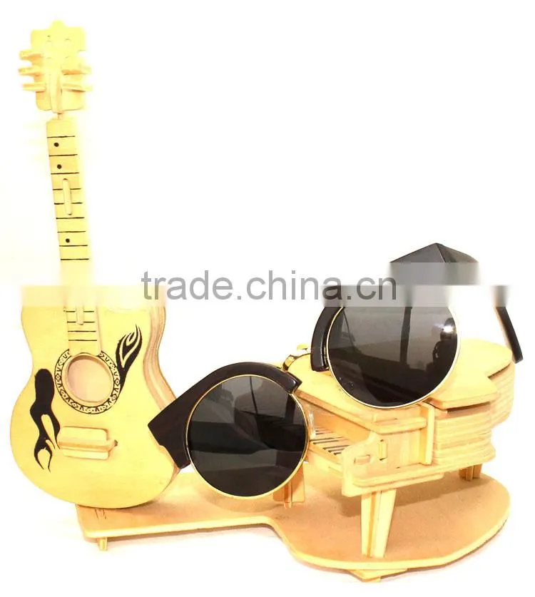 High Quality FDA Wholesale Mirror Lens China Bamboo Polarized Sunglass 2015 Custom Logo