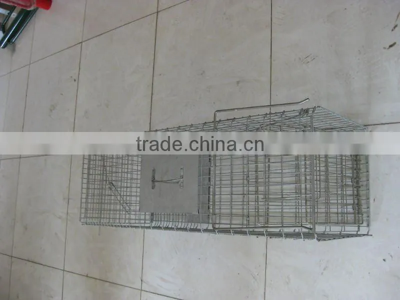 metal rat catching cage