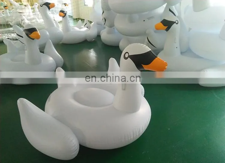 Custom Animal Water PVC Inflatable Floating Swan Toys For Swimming Pool