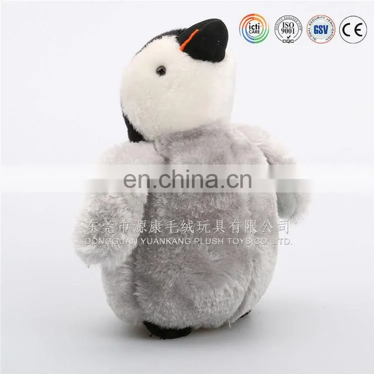 Lovely promotional toy mom and baby family penguins gift