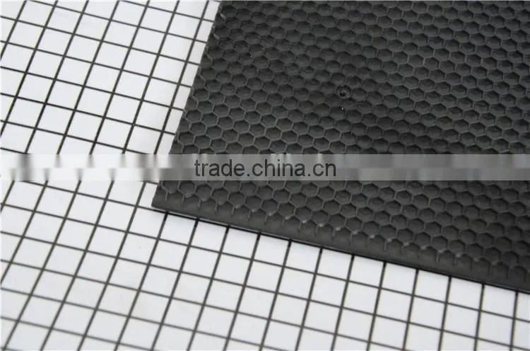 Beekeeping tools black plastic wax foundation sheet for Apis mellifera