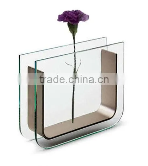 Cube acrylic vase